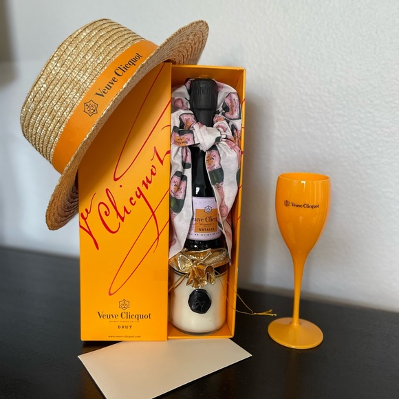 EMPTY Veuve bottle boxes - Picture 1 of 5